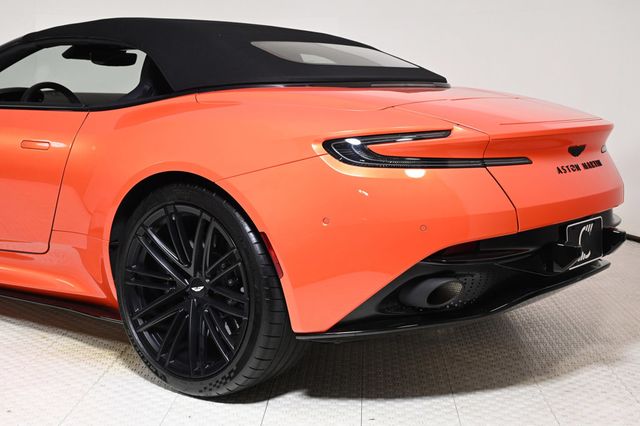 2024 Aston Martin DB12 Volante - 22910068 - 9