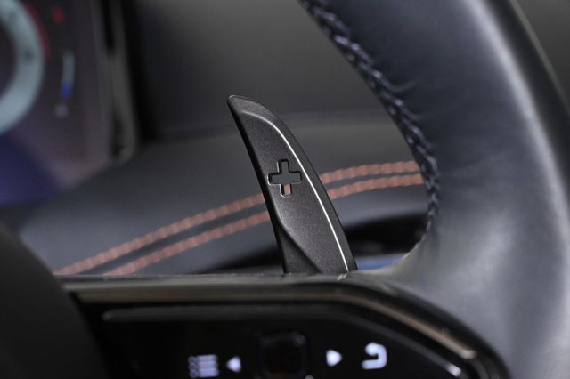 2024 Aston Martin DB12 Volante - 22910068 - 23