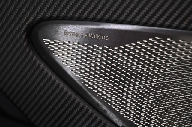 2024 Aston Martin DB12 Volante - 22910068 - 24