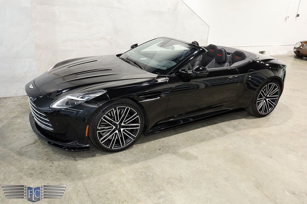 2024 Aston Martin DB12 Volante - 22745479 - 9