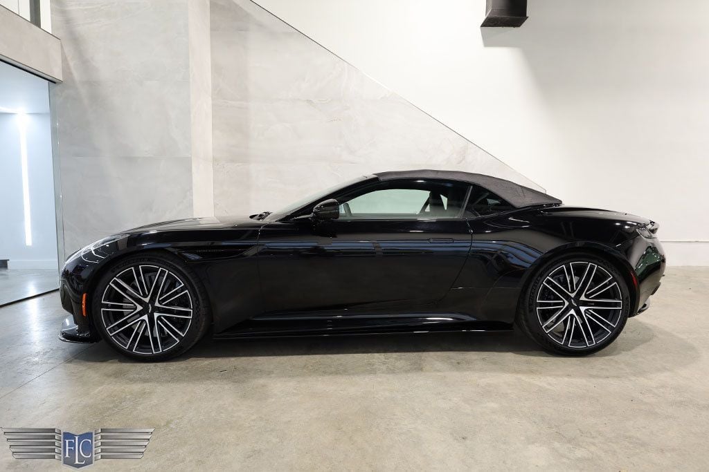 2024 Aston Martin DB12 Volante - 22745479 - 2