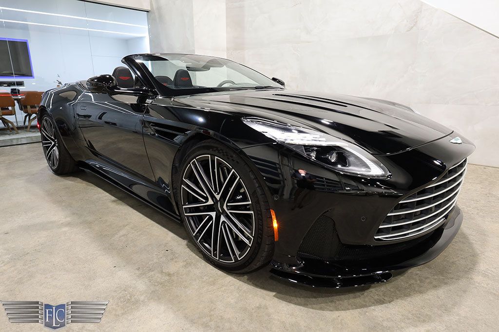 2024 Aston Martin DB12 Volante - 22745479 - 39