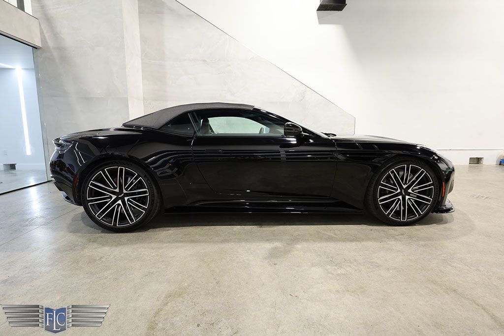 2024 Aston Martin DB12 Volante - 22745479 - 44