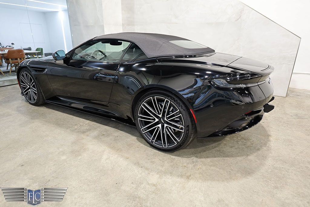 2024 Aston Martin DB12 Volante - 22745479 - 5