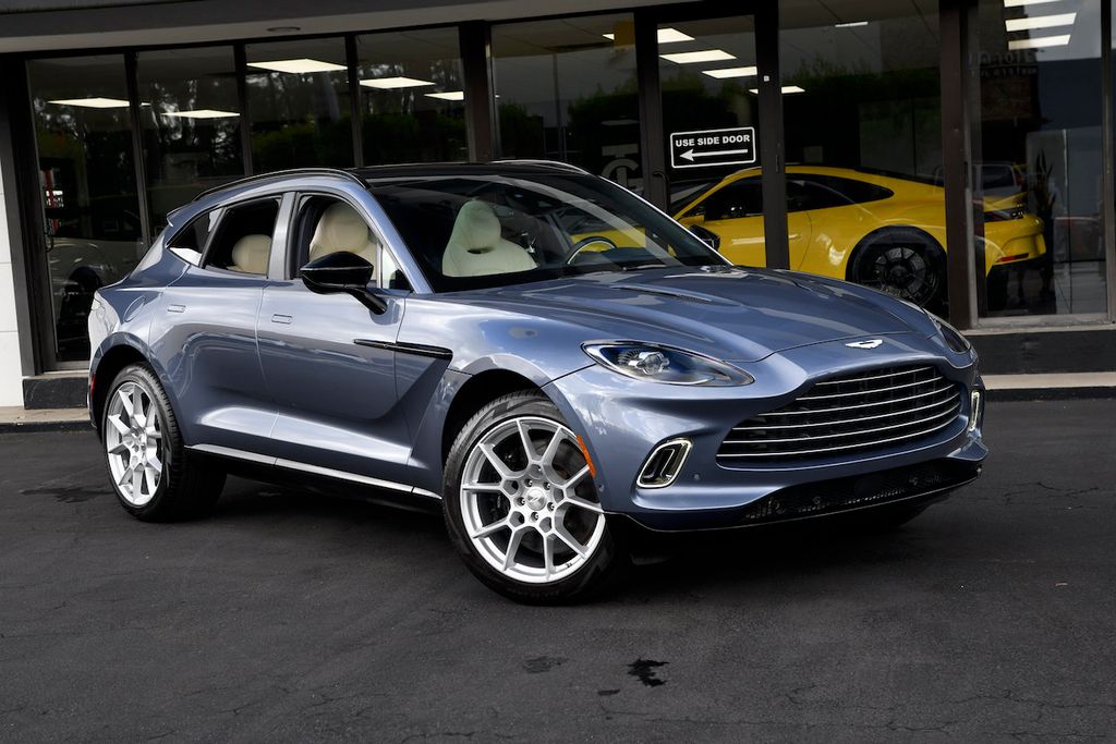 2024 Aston Martin DBX AWD - 22643275 - 1