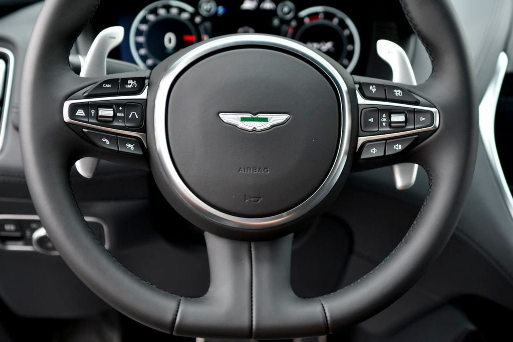 2024 Aston Martin DBX V8  - 22189337 - 45