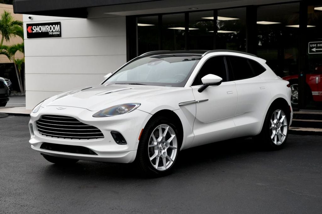 2024 Aston Martin DBX V8  - 22189337 - 5