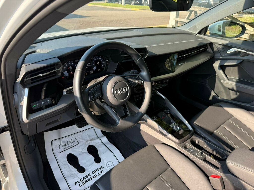 2024 Audi A3 Premium 40 TFSI photo 3