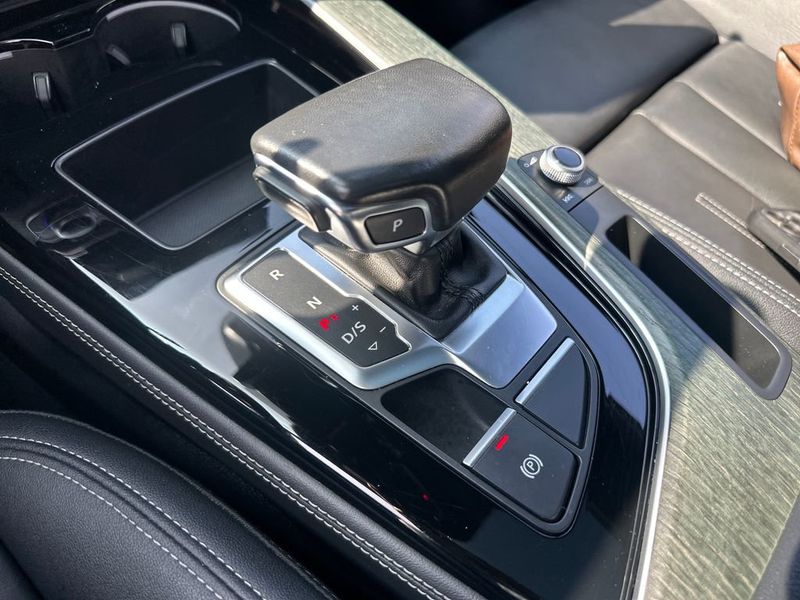 2024 Audi A4 Sedan S line Premium Plus 45 TFSI quattro - 22978461 - 17