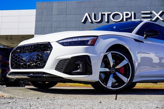 2024 Audi A5 S line Premium Plus 45 TFSI Quattro photo 2