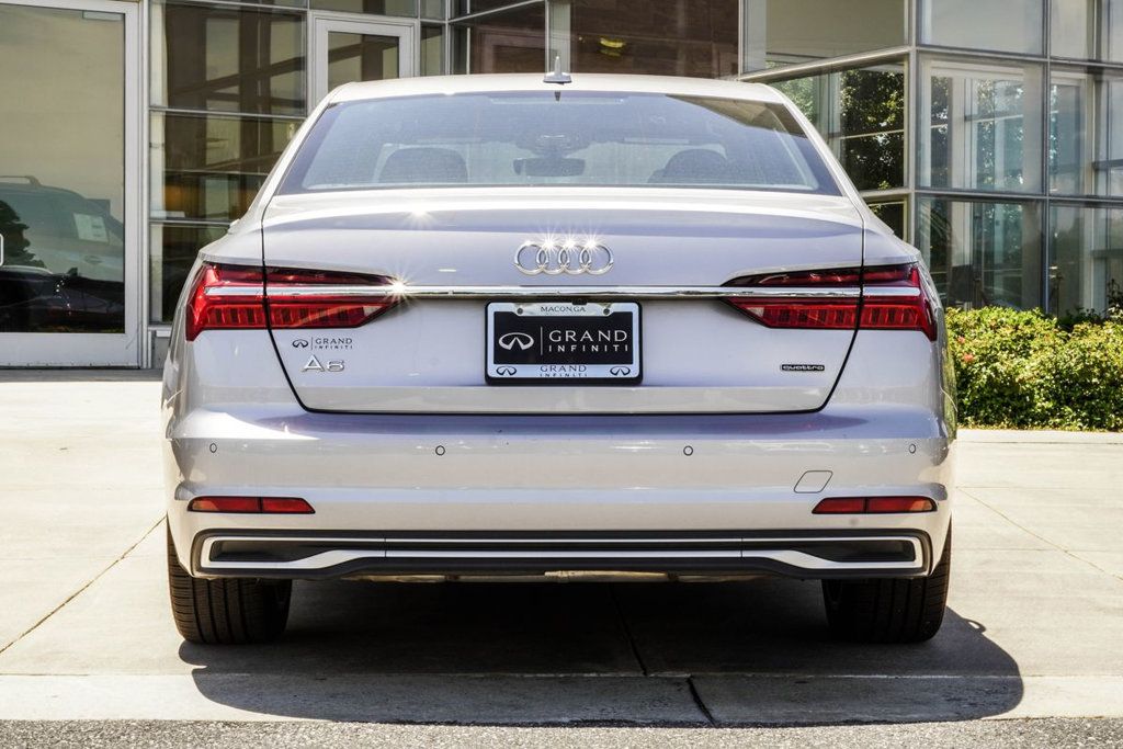 Audi A6 photo 11