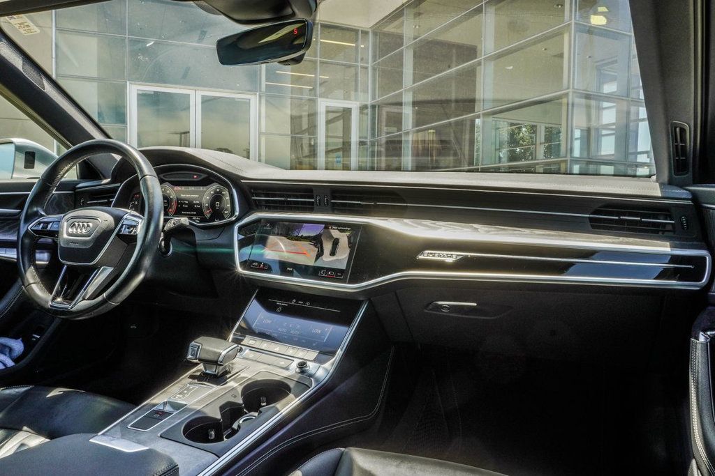Audi A6 photo 17