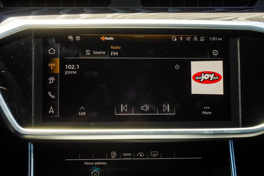 Audi A6 photo 21