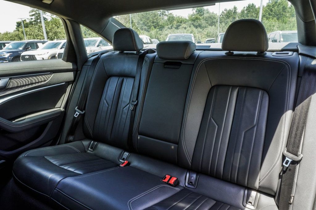 Audi A6 photo 31