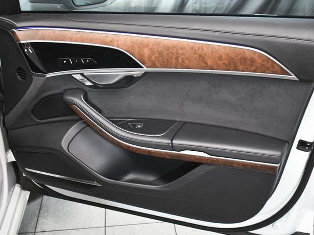 2024 Audi A8 L 55 - 22892967 - 19