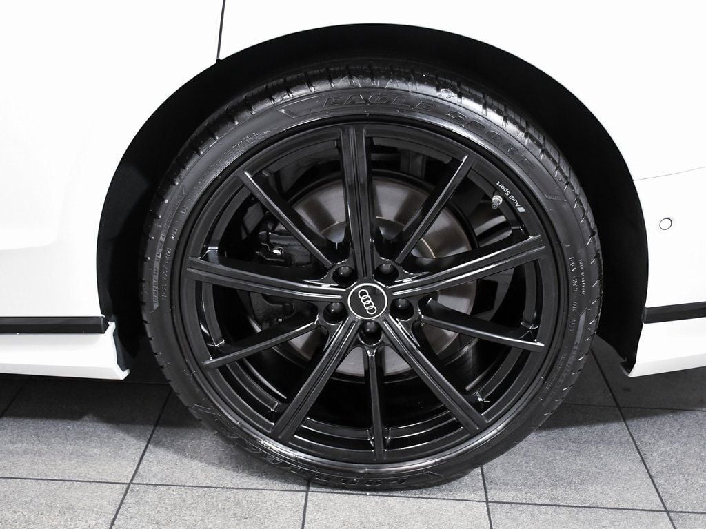 2024 Audi A8 55 Quattro photo 7