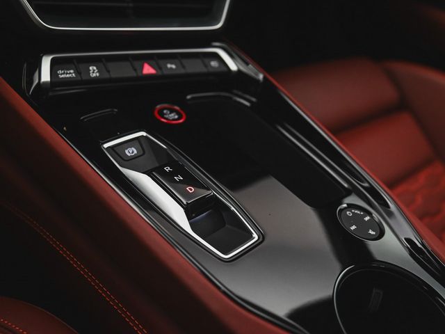 2024 Audi e-tron GT Premium Plus - 22922421 - 24