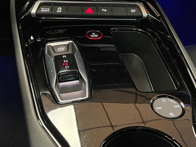 2024 Audi e-tron GT Premium Plus quattro - 22959918 - 35