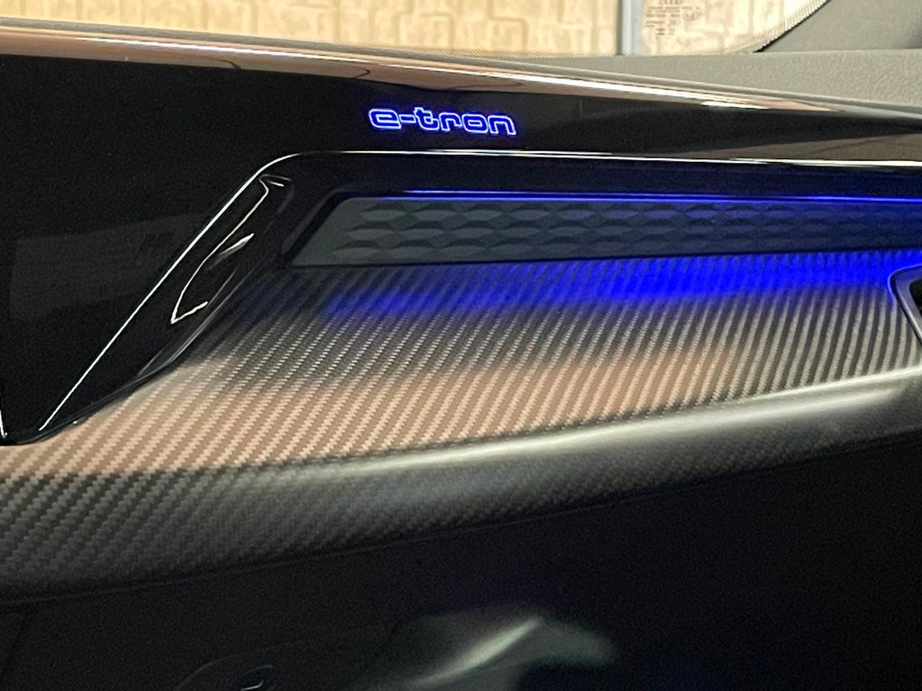 2024 Audi e-tron GT Premium Plus quattro - 22959918 - 43