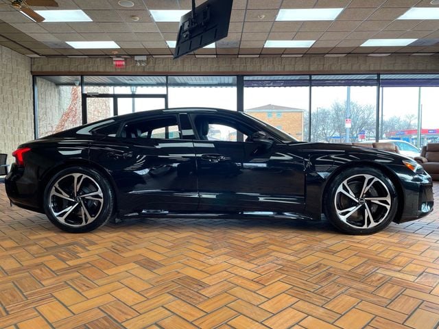 2024 Audi e-tron GT Premium Plus quattro - 22959918 - 6