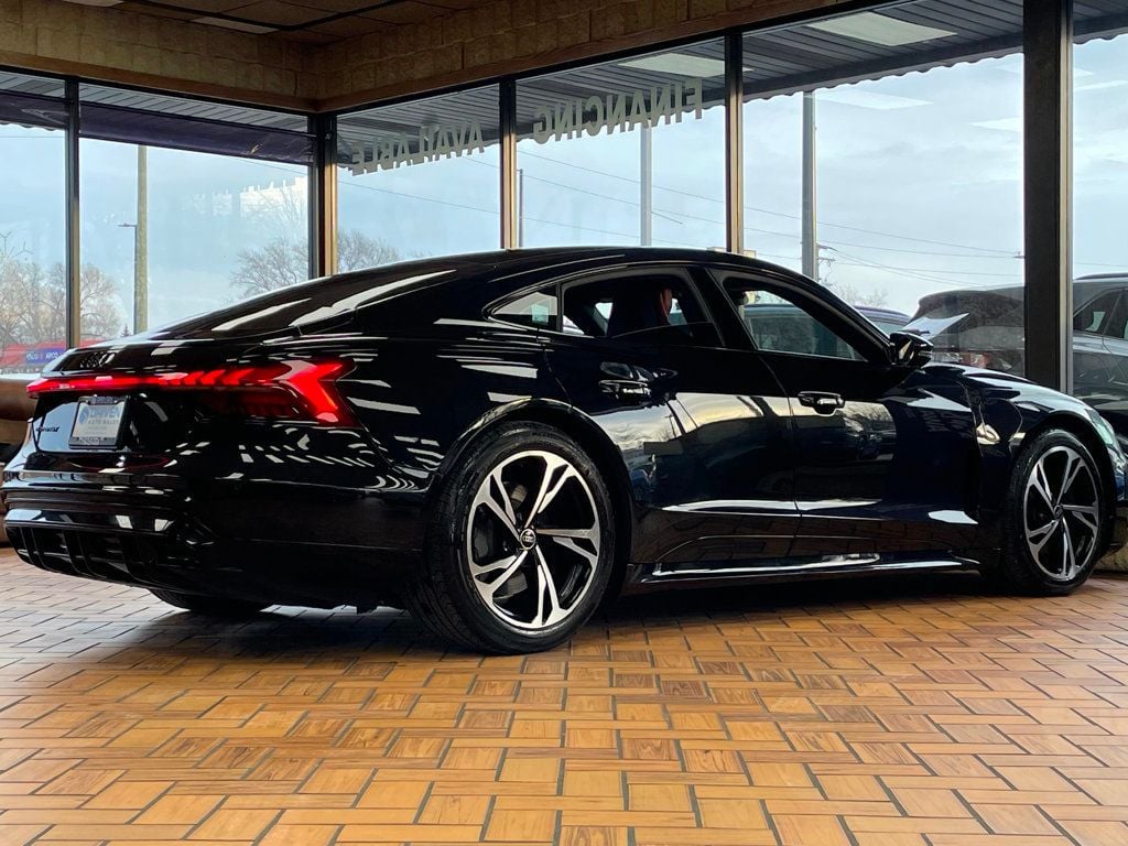 2024 Audi e-tron GT Premium Plus quattro - 22959921 - 9