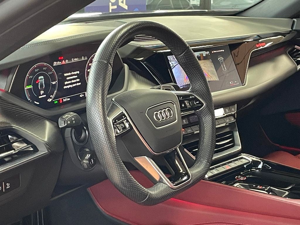 2024 Audi e-tron GT Premium Plus quattro - 22959921 - 13