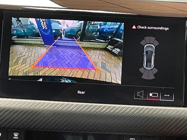 2024 Audi e-tron GT Premium Plus quattro - 22959921 - 33