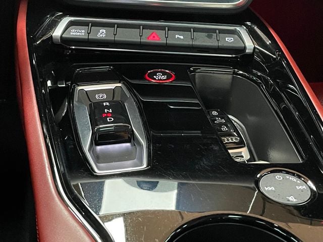2024 Audi e-tron GT Premium Plus quattro - 22959921 - 42