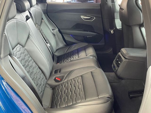 2024 Audi e-tron GT Premium Plus quattro - 22986359 - 23