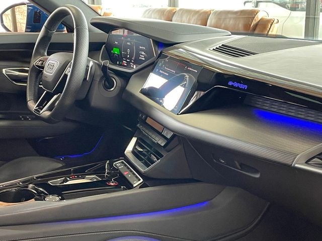 2024 Audi e-tron GT Premium Plus quattro - 22986359 - 25