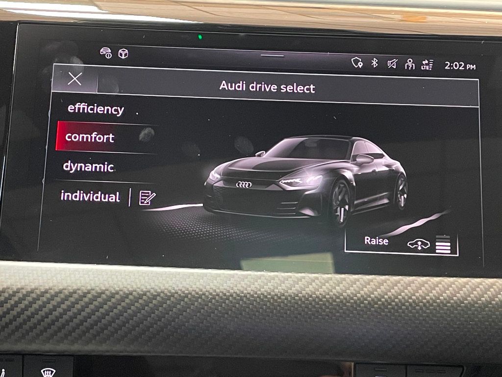 2024 Audi e-tron GT Premium Plus quattro - 22986359 - 36