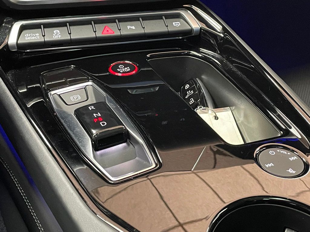 2024 Audi e-tron GT Premium Plus quattro - 22986359 - 38