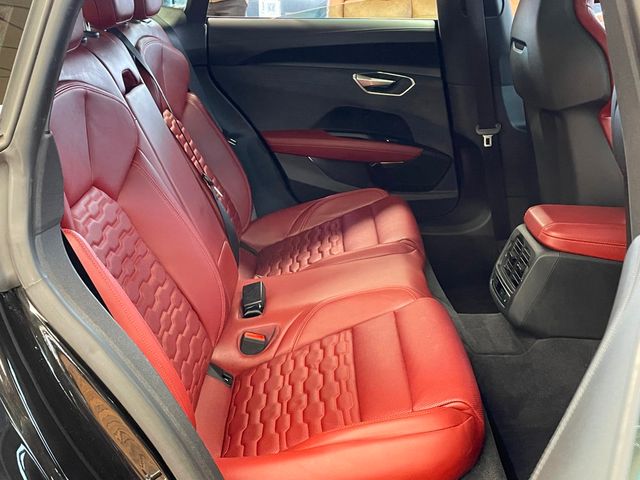 2024 Audi e-tron GT Premium Plus quattro - 22993088 - 23