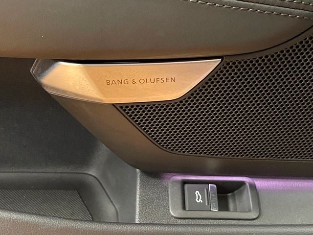 2024 Audi e-tron GT Premium Plus quattro - 22997732 - 19