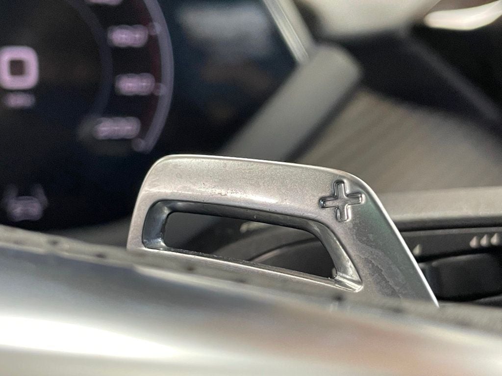 2024 Audi e-tron GT Premium Plus quattro - 22997732 - 29