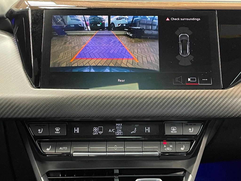 2024 Audi e-tron GT Premium Plus quattro - 22997732 - 34