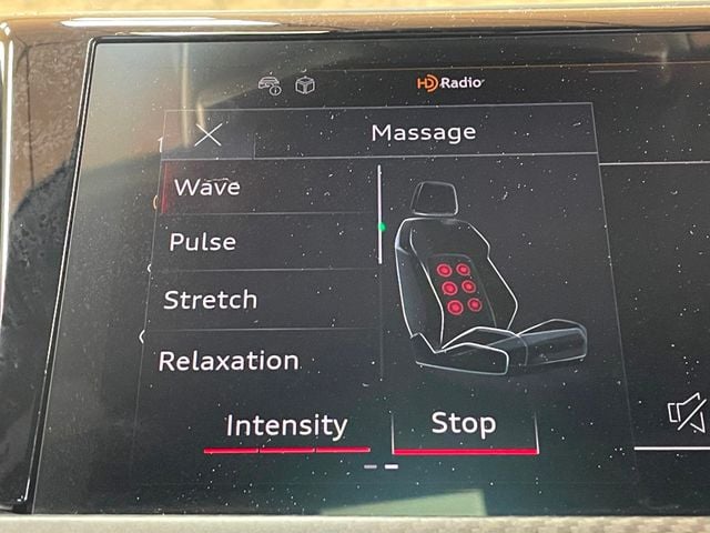 2024 Audi e-tron GT Premium Plus quattro - 22997732 - 35