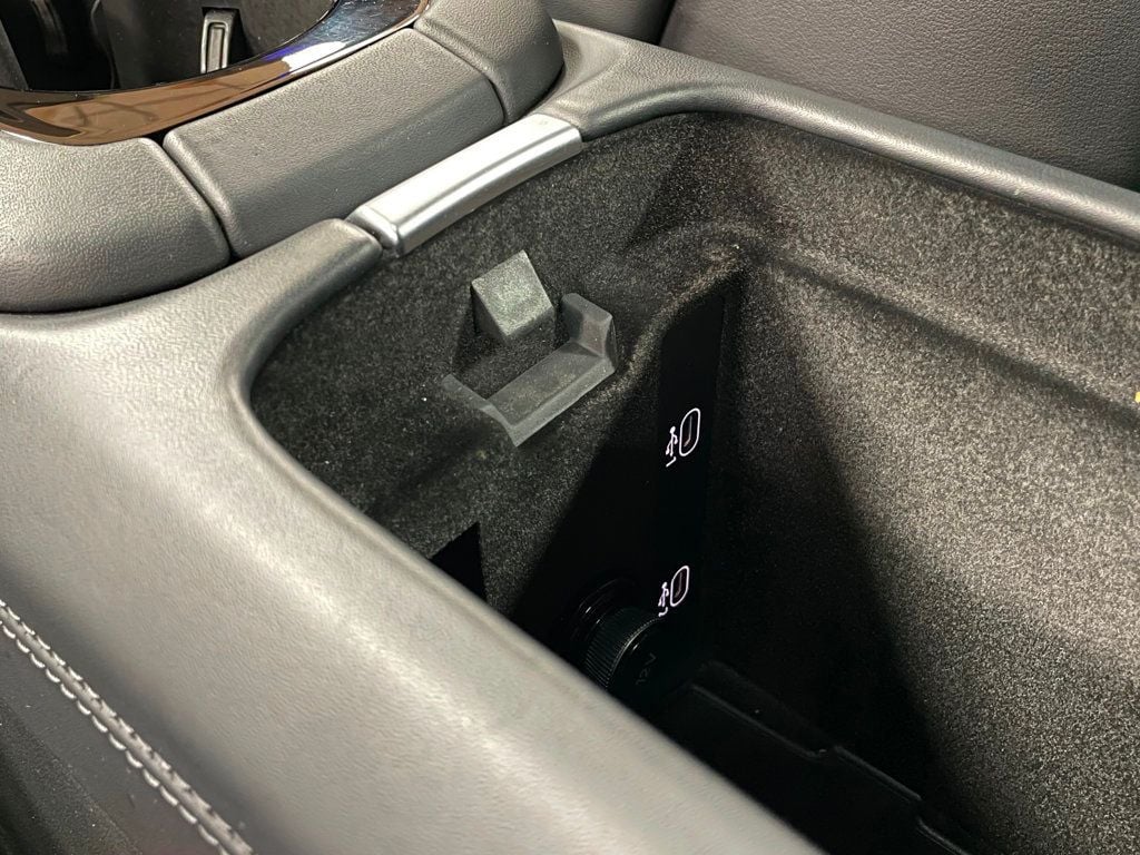 2024 Audi e-tron GT Premium Plus quattro - 22997732 - 40