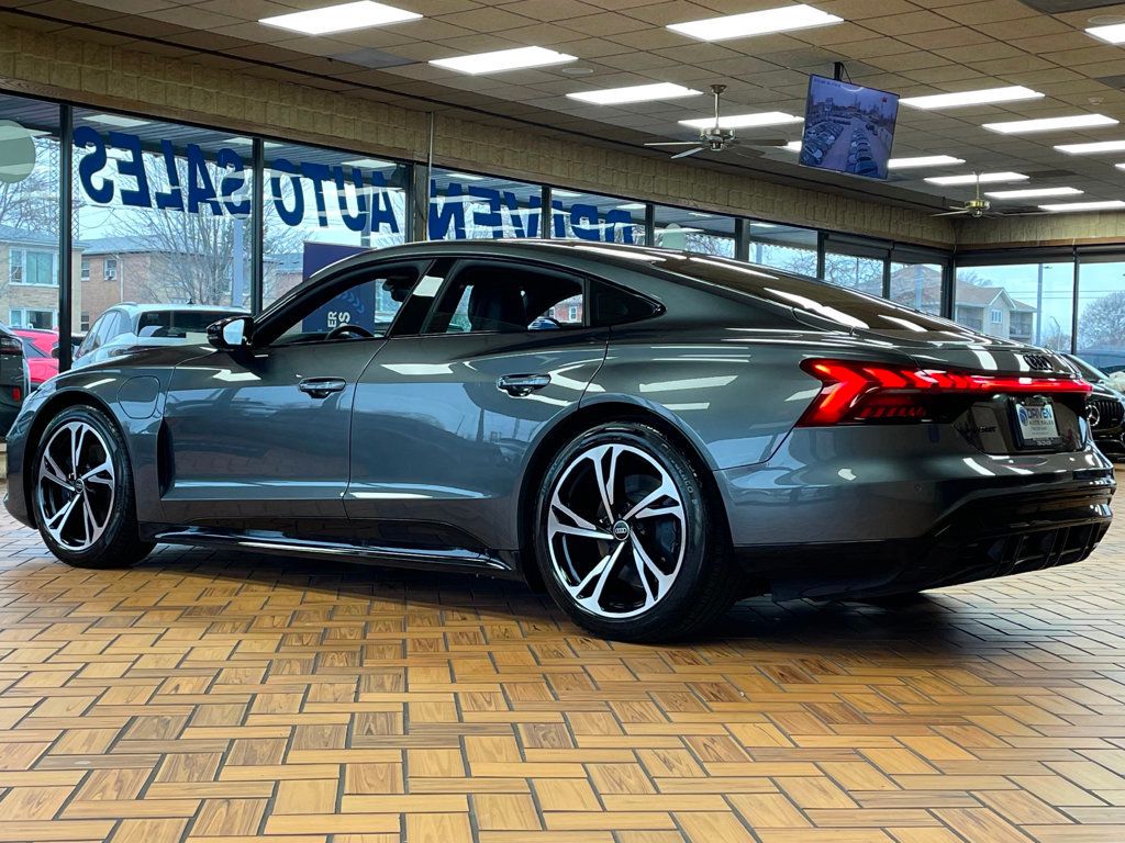 2024 Audi e-tron GT Premium Plus quattro - 22997732 - 7