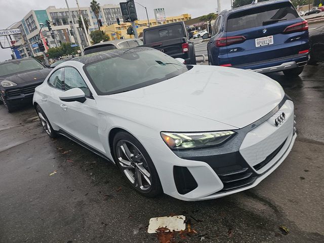 2024 Audi e-tron GT Premium Plus quattro - 22972098 - 11