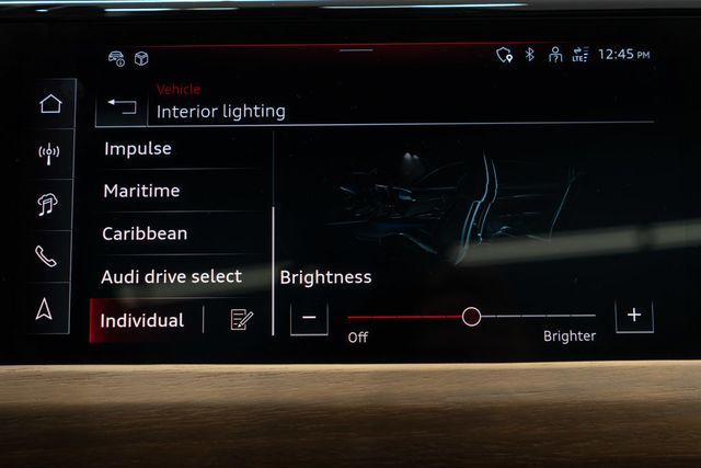 2024 Audi e-tron GT Premium Plus quattro - 23024256 - 27