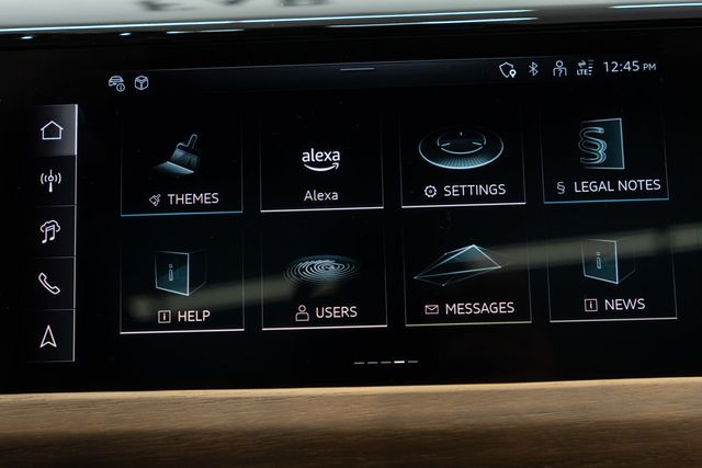 2024 Audi e-tron GT Premium Plus quattro - 23024256 - 30