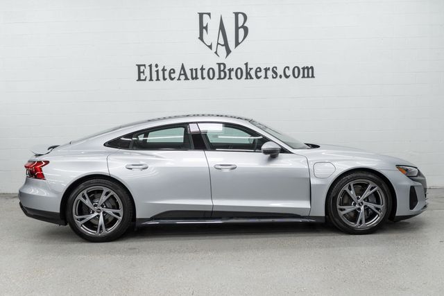 2024 Audi e-tron GT Premium Plus quattro - 23024256 - 4