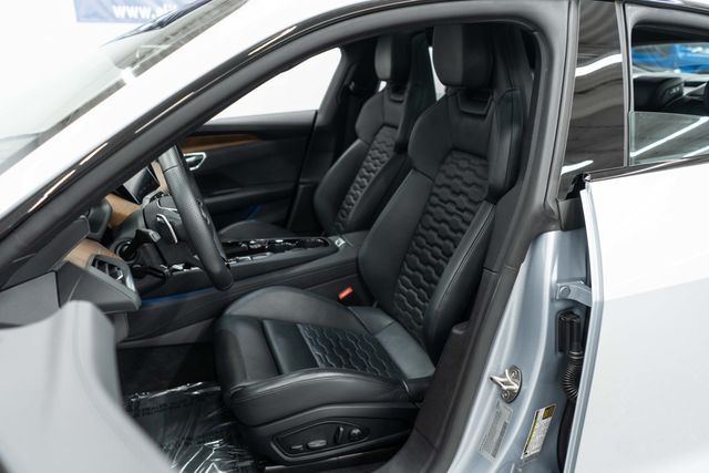 2024 Audi e-tron GT Premium Plus quattro - 23024256 - 8