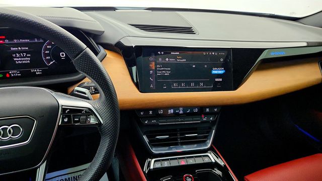 2024 Audi e-tron GT Premium Plus quattro w/ Full Leather Interior & Performance Pkg - 23023590 - 16