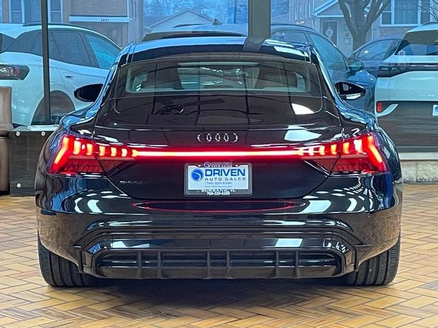 2024 Audi e-tron GT Prestige quattro - 22993639 - 9