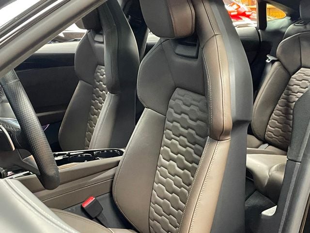 2024 Audi e-tron GT Prestige quattro - 22993639 - 14