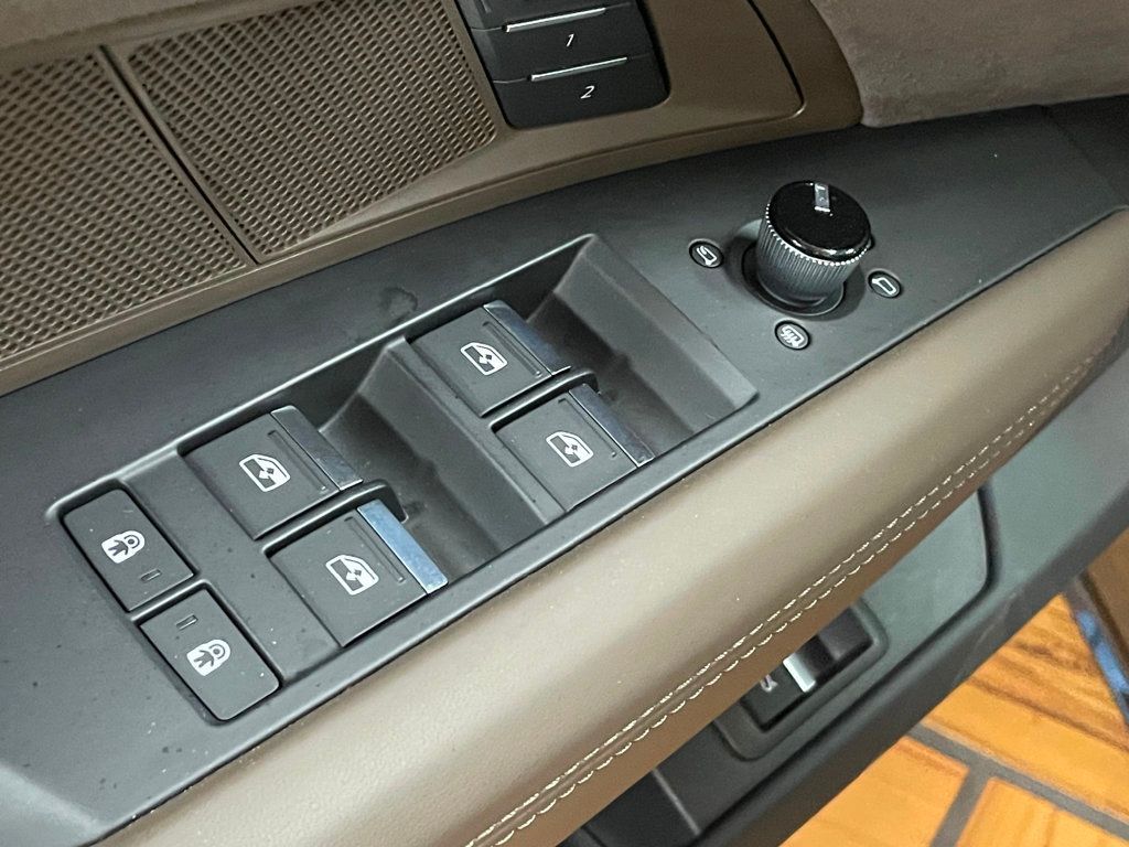 2024 Audi e-tron GT Prestige quattro - 22993639 - 18