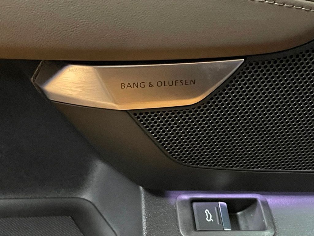 2024 Audi e-tron GT Prestige quattro - 22993639 - 19