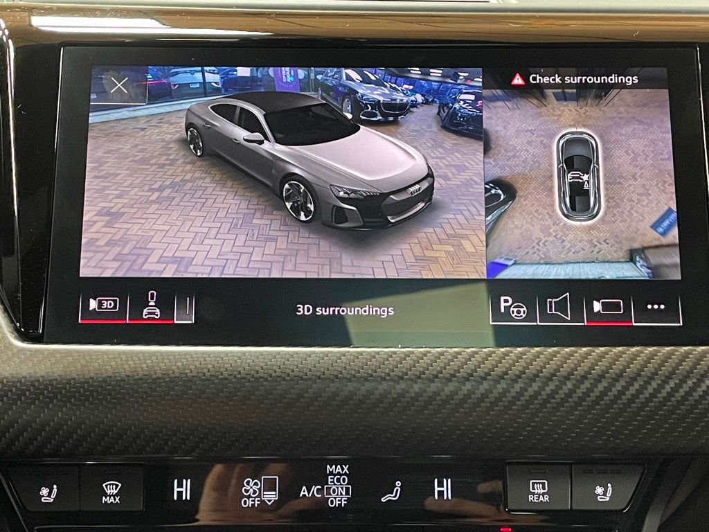 2024 Audi e-tron GT Prestige quattro - 22993639 - 34